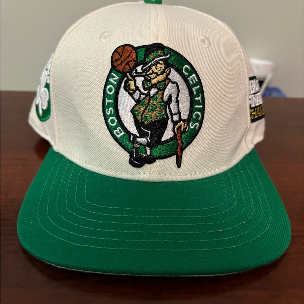 Boston Celtics Snapback Hat Pro Standard SnapBack 17x NBA finals champs